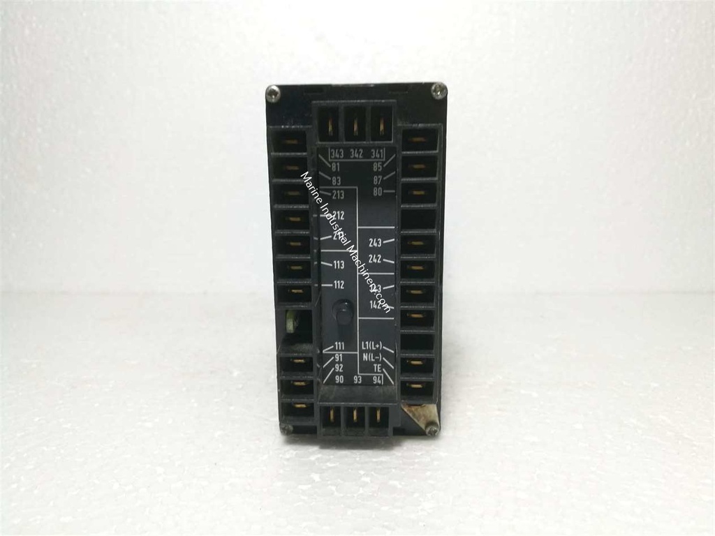 Amot Controls 703031/50-001-000-00-005 Compact Microprocessor Controller