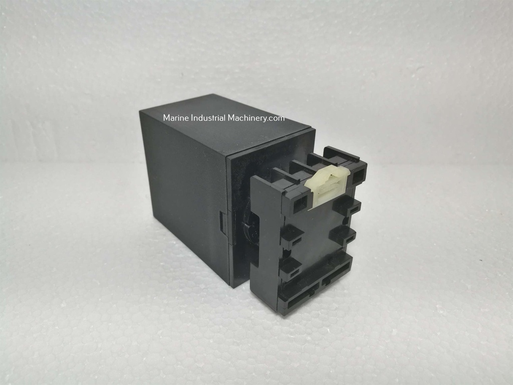 ABB SSAC PLM9405(PC390)Voltage Monitor with Socket Base