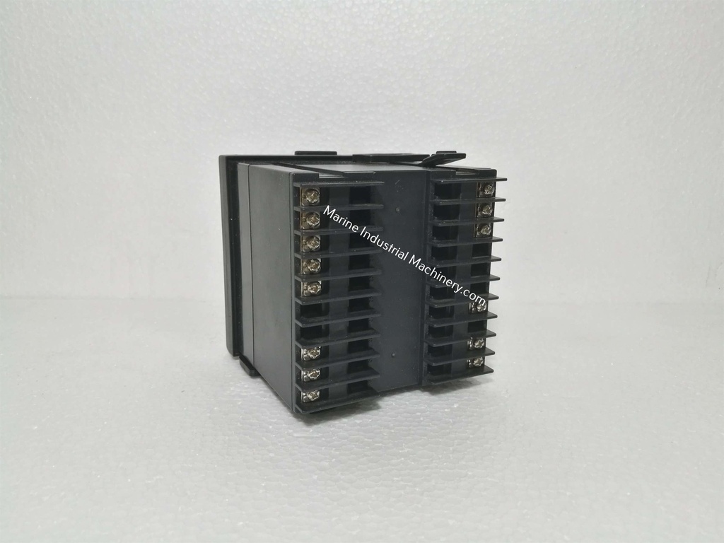 Honeywell DC1040CT-302000-E Therrmostat