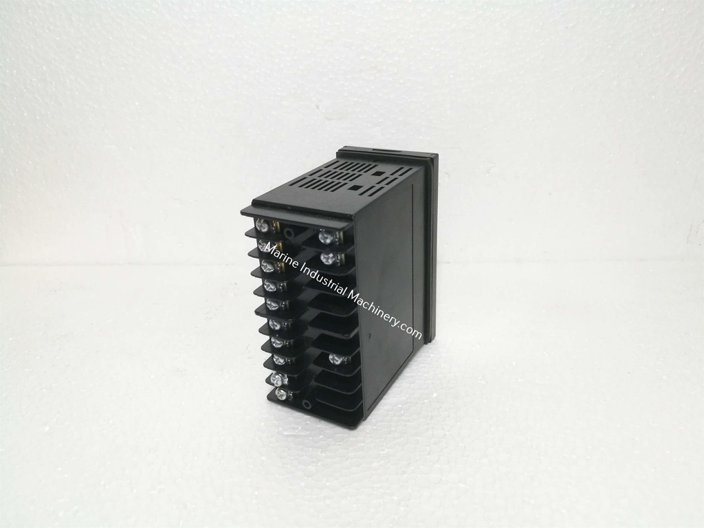 Toho TTM-005-R-ABR-Z57 Temperature Controller