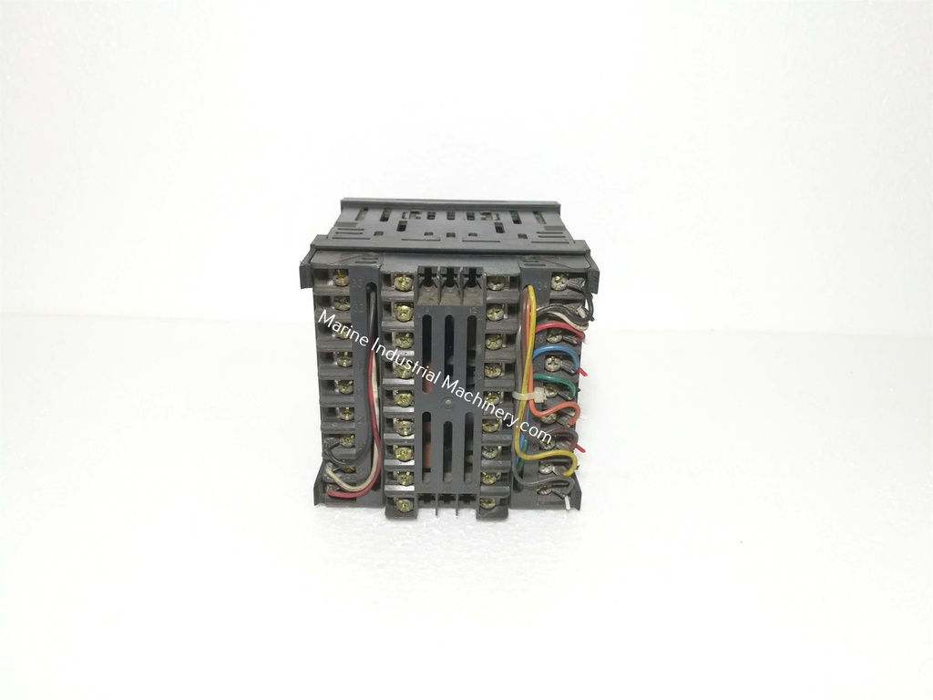 Qualitrol 118L-4-P-A-X Temperature Monitor