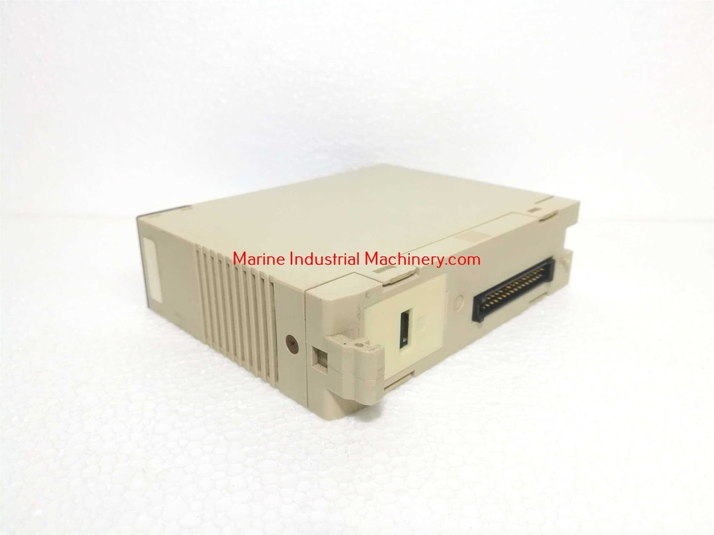 Omron C200H-0C224 Output Unit