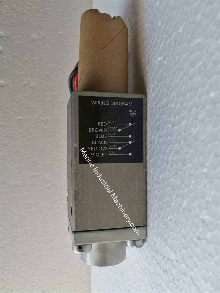 ITT Neo-Dyn 25P1CC3-835 Pressure Switch