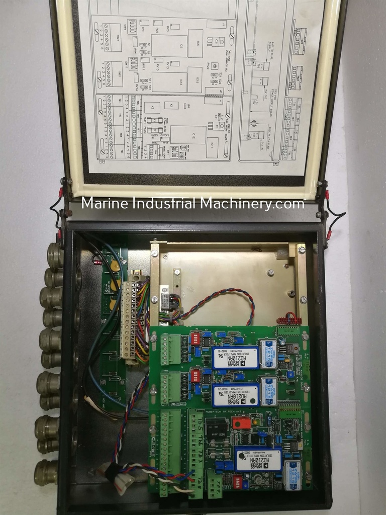 Simrad Robertson D93 Distribution Unit