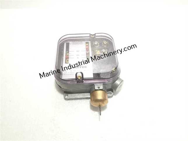 Sauter TLC 7B 17 F001 Temperature Switch