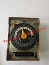 Omron H2E- D Timer Switch