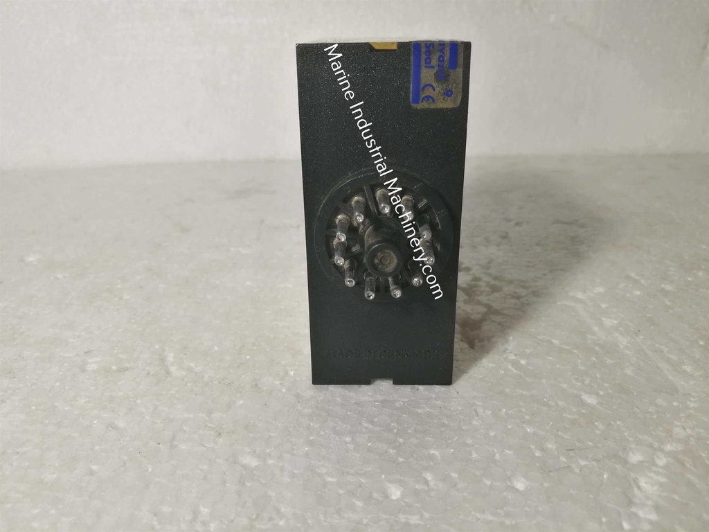 Carlo Gavazzi SM 125 230 Voltage Level Relay