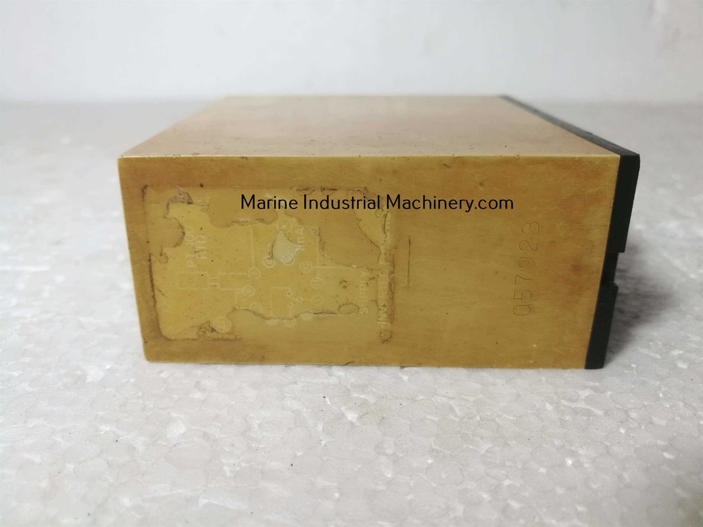 Electromatic-Carlo Gavazzi ST 125 230 PT 100 Controller