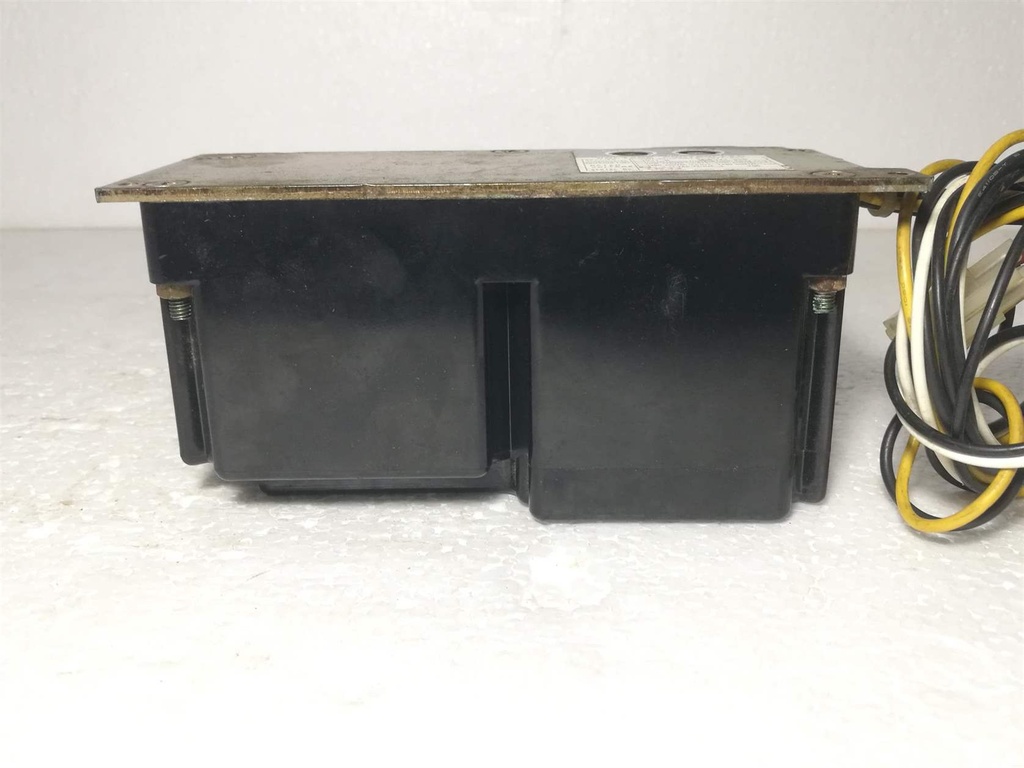 Mitsubishi UVT-05M Voltage Controller