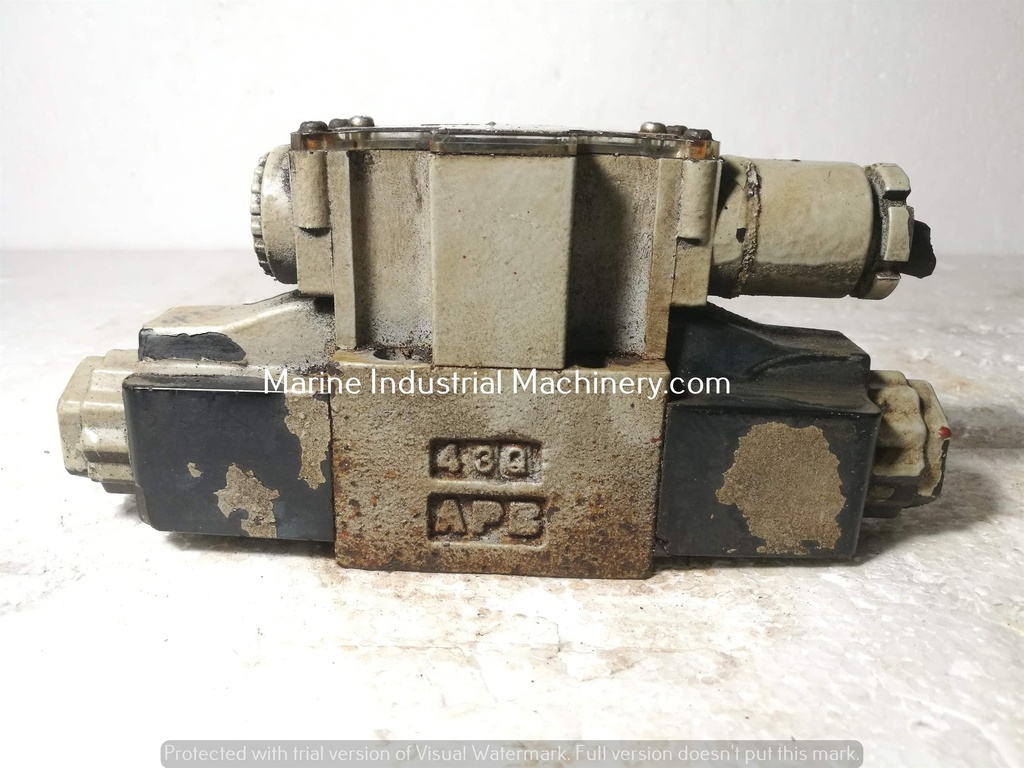 Nakakita NS692R-6-ACB-50A Solenoid Valve