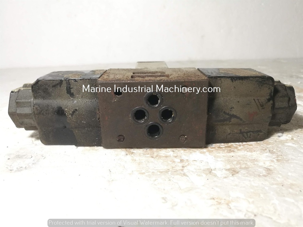 Nakakita NS692R-6-ACB-50A Solenoid Valve