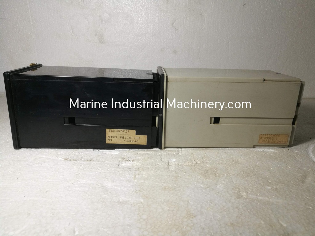 Chino-Mycom DB1030B000-GOA Temperature Controller