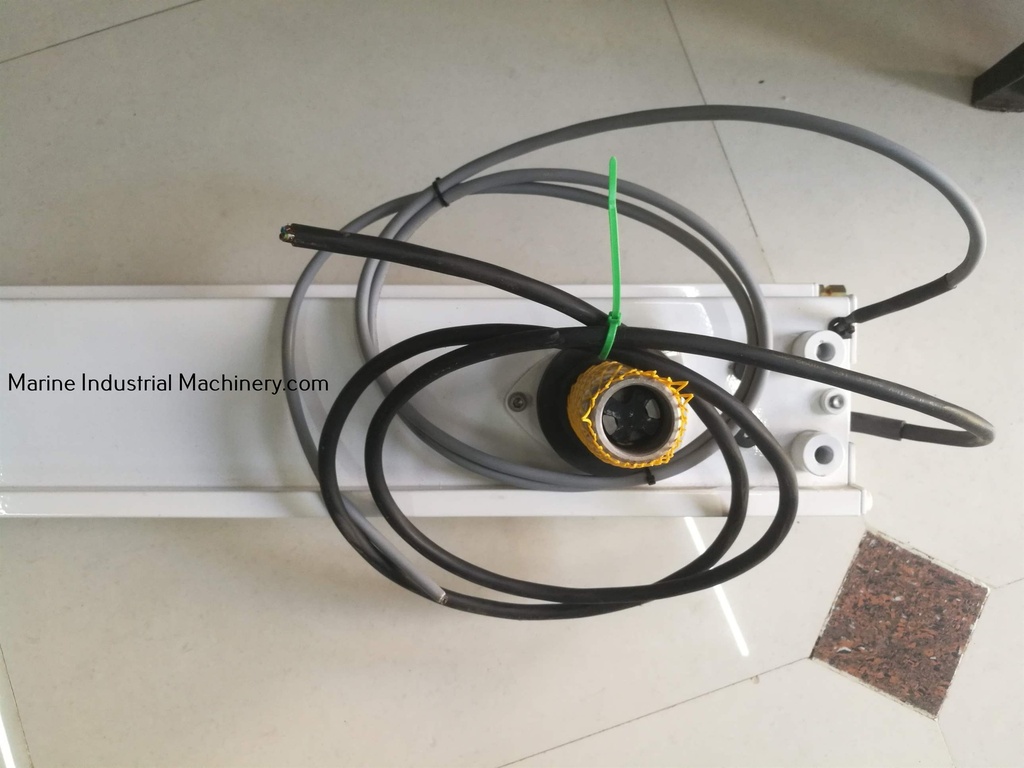 Wynn Marine C2143C1B1CNAB1A Compass Safe Distance