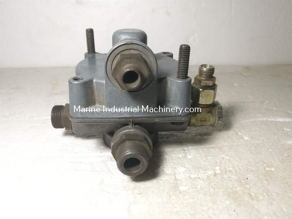 Wabco 9730010207 Pneumatic Relay Valve