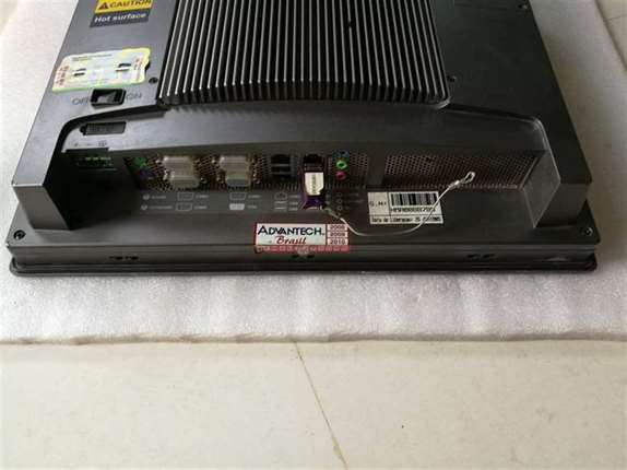 Advantech TPC-1770H-C1AE Touch Screen Computer