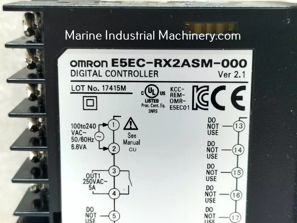 Omron E5EC-RX2ASM-000 Digital Temperature Controlle