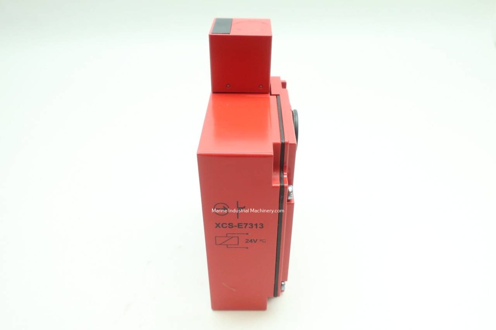 Telemecanique XCSE7313 Industrial Control System