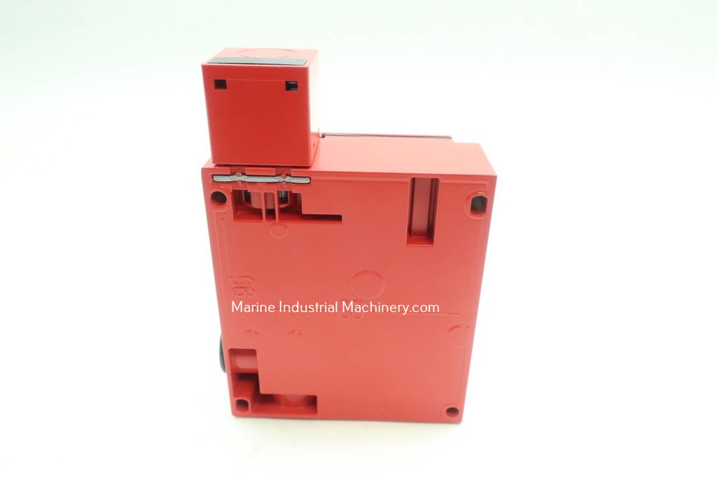 Telemecanique XCSE7313 Industrial Control System