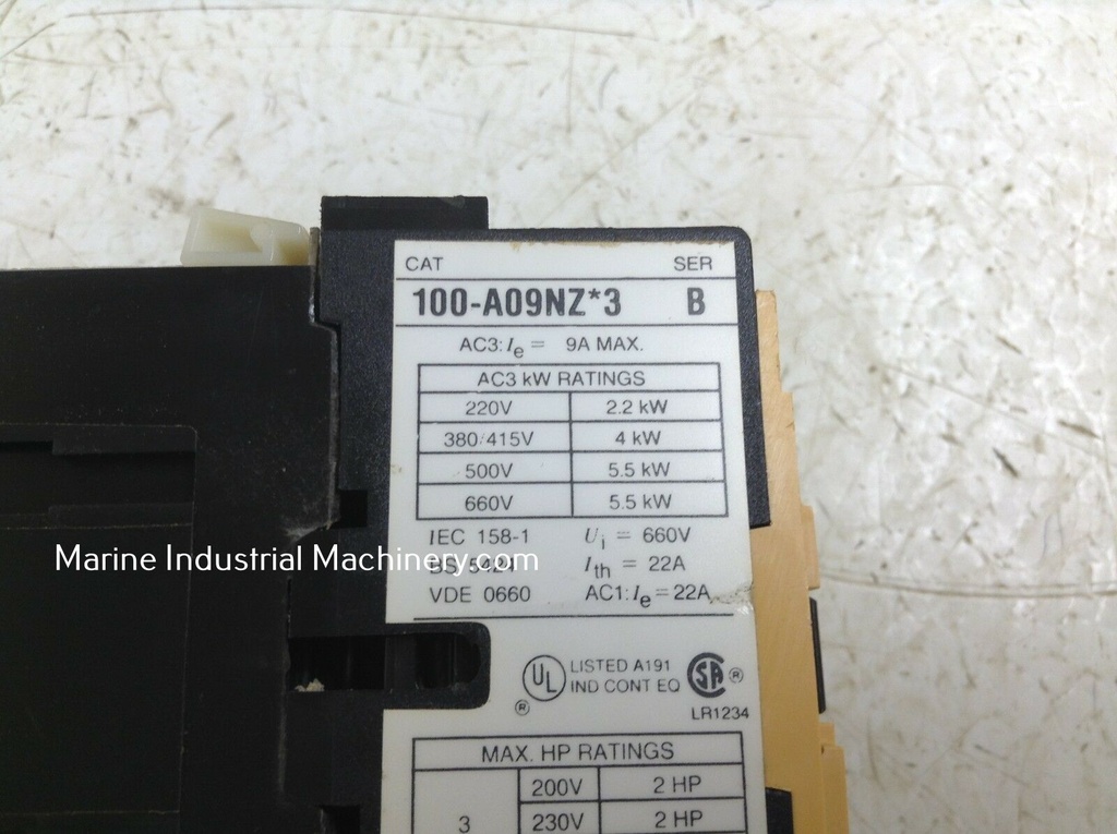 Allen Bradley 100-A09NZ*3 Motor Starter Contactor