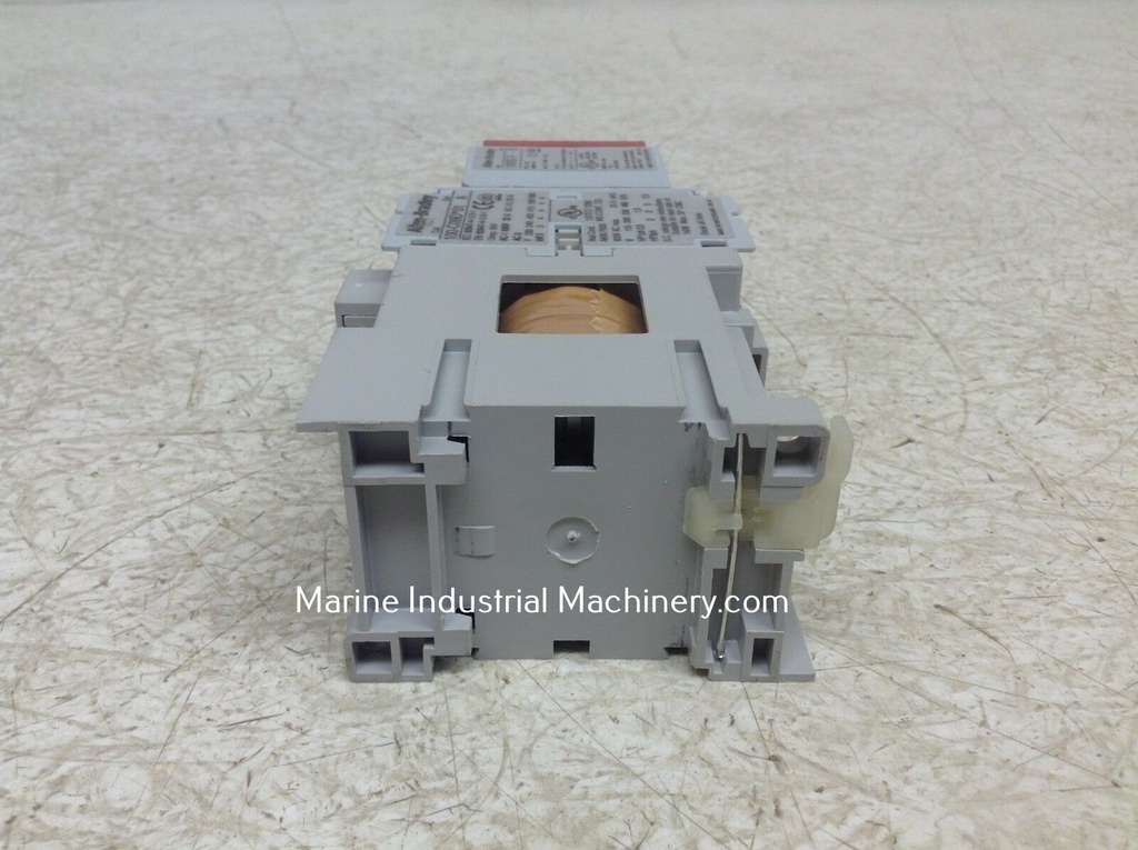 Allen Bradley 100-C09D*01 Contactor