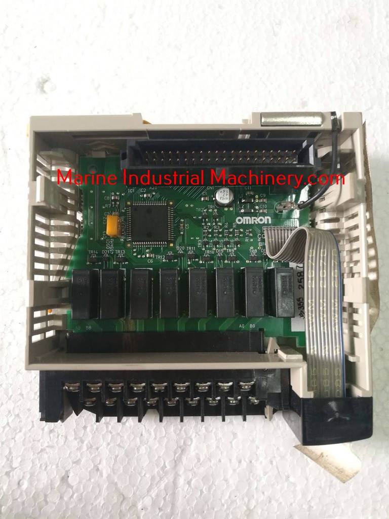 Omron CQM1-OC221 Output Unit