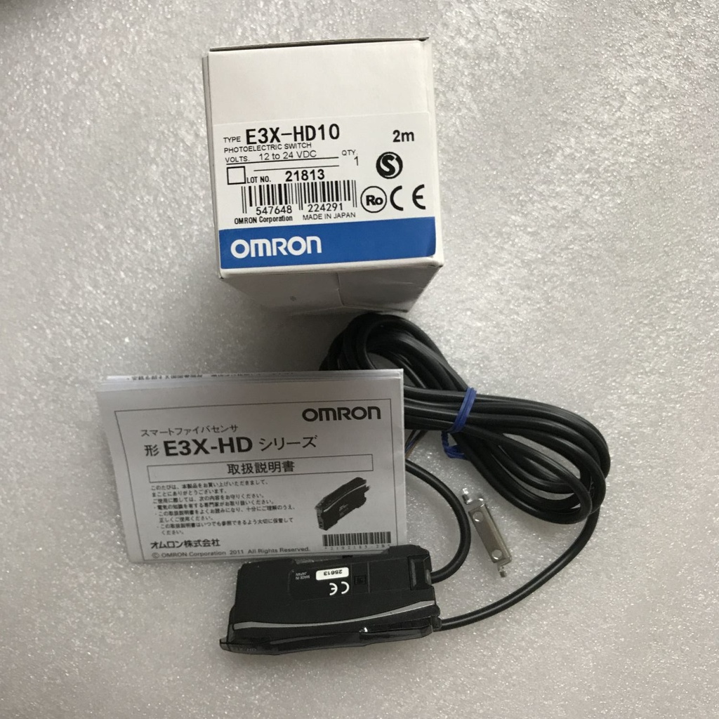 Omron E3X-HD10 Photoelectric Switch