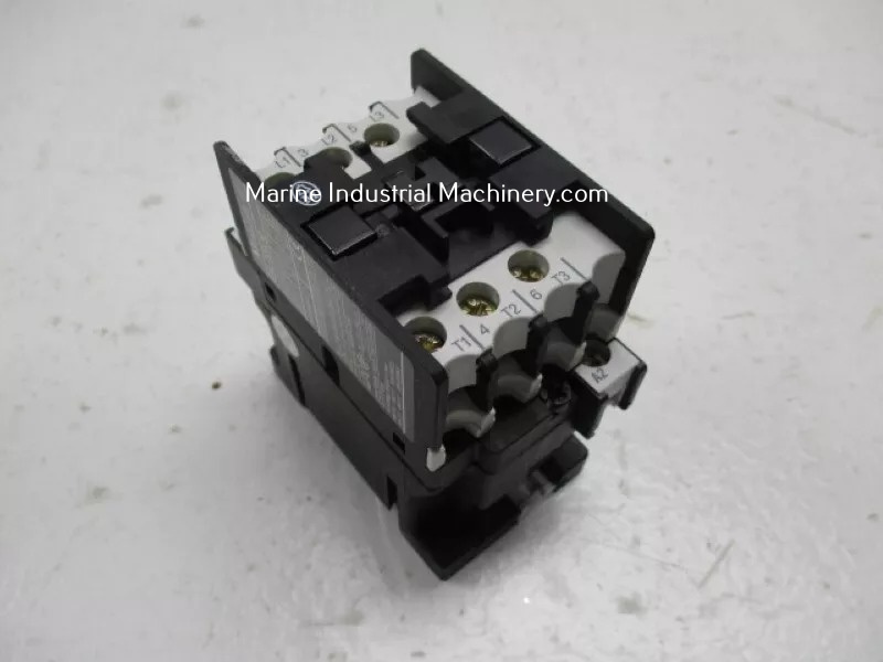Klockner Moeller DIL00AM Contactor