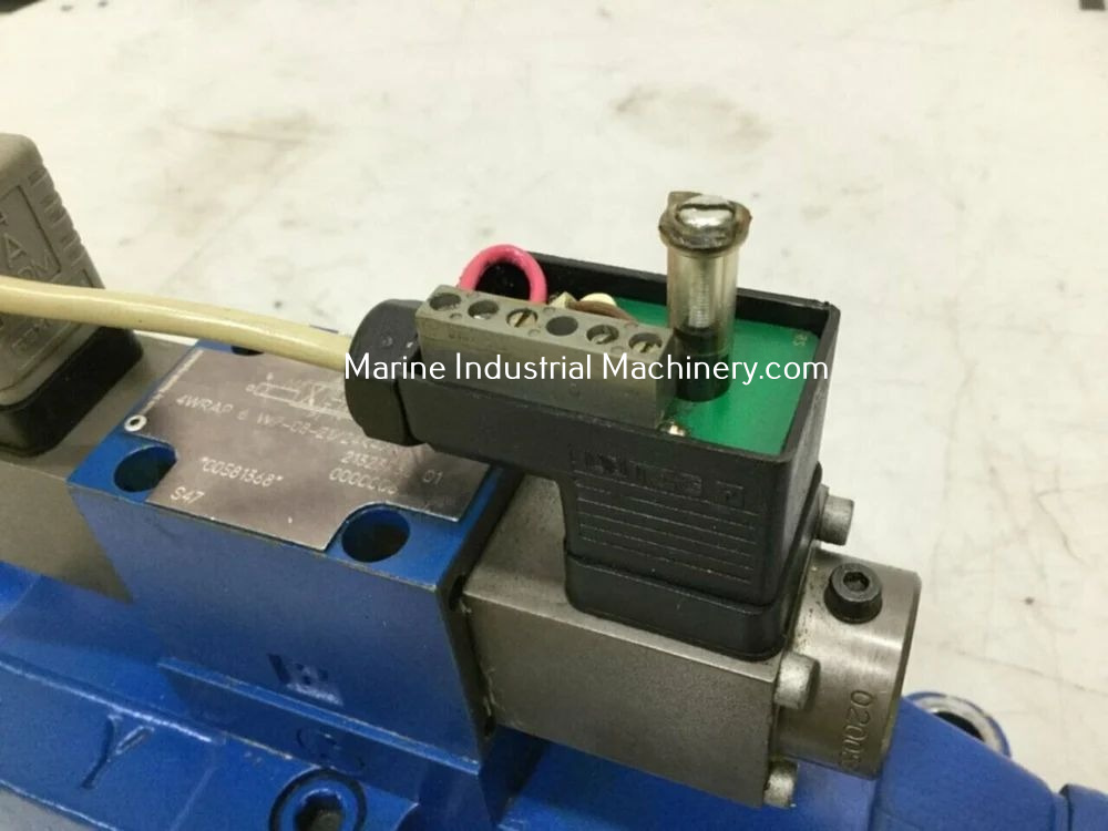 Rexroth 4WRKE 32 W000-21/6A24EK9/D3MR-439 Valve