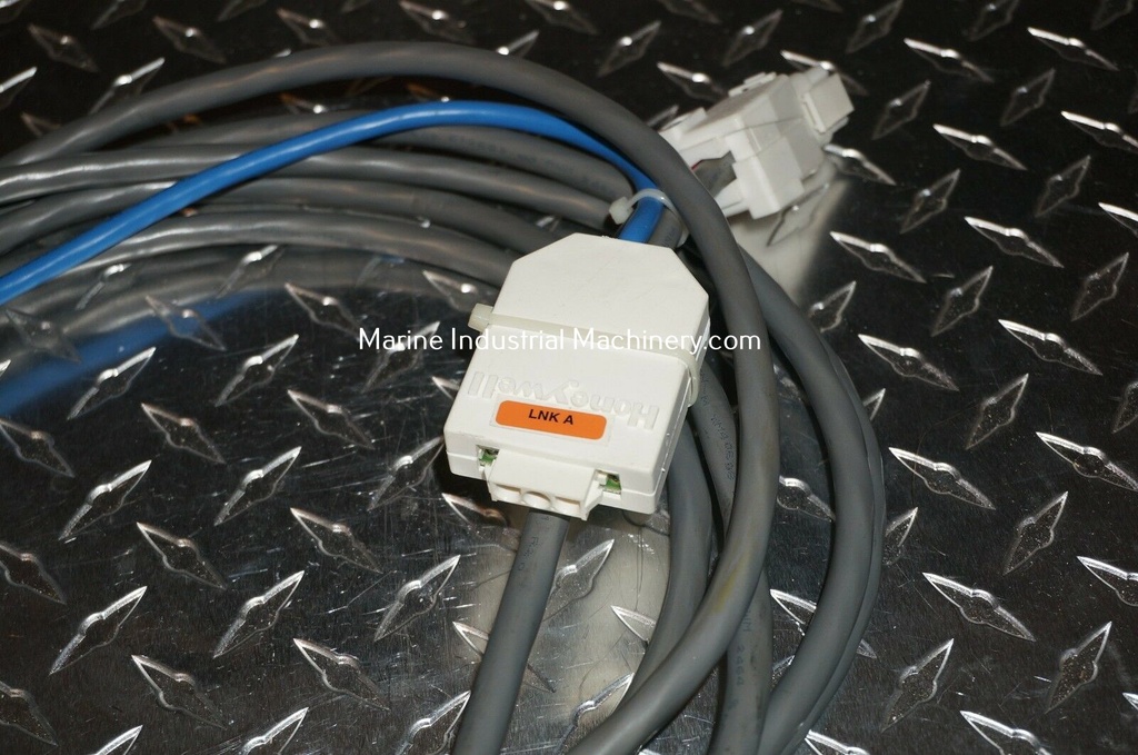 Honeywell 51204126-004 Power I/O Link Cable