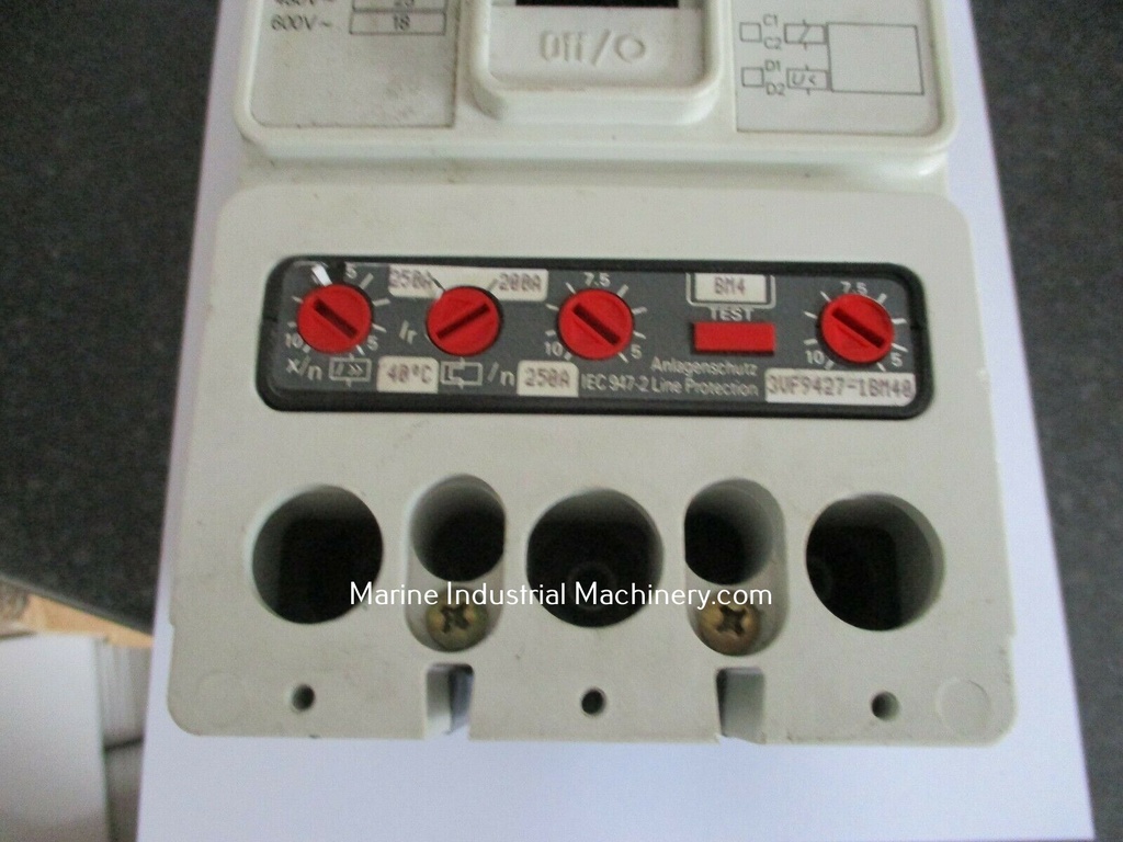 Siemens 3VF9427-1BM40 Triple Pole MCCB Circuit Breaker
