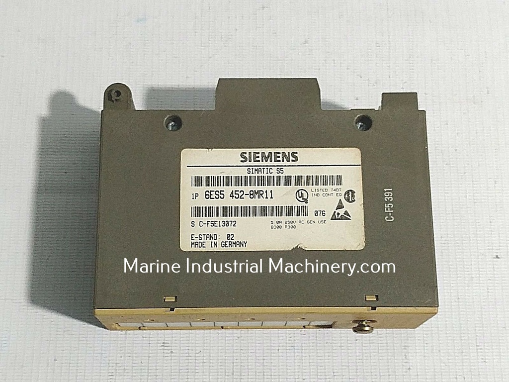 Siemens 6ES5 452-8MR11 Simatic S5 Relay Output Module