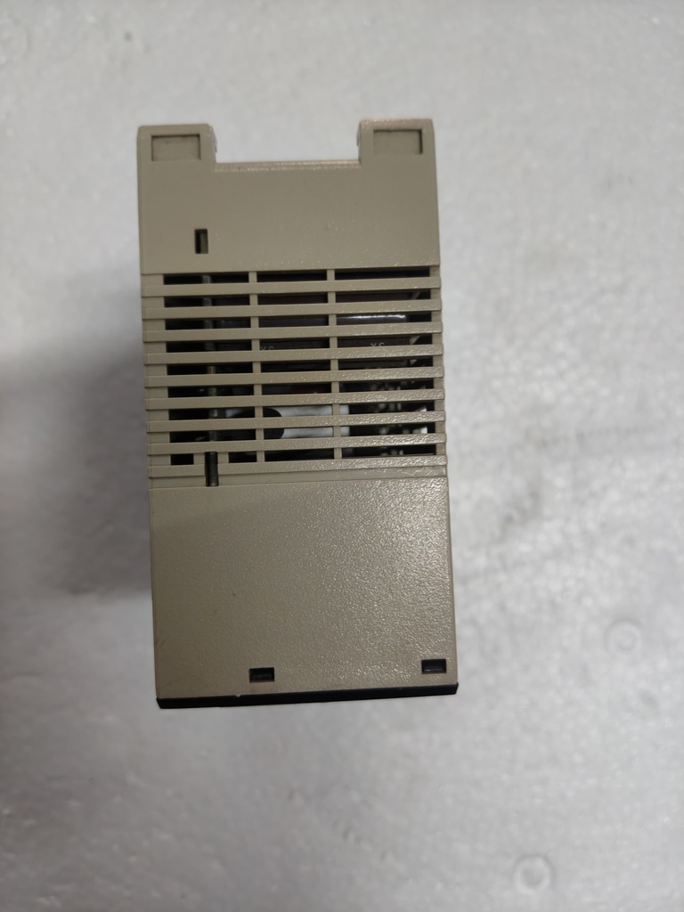 Omron C200HW-PA204 Power Supply Uni