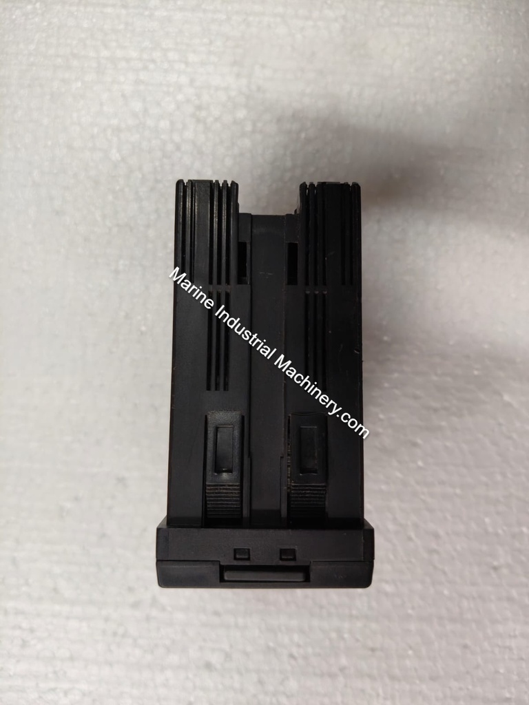 Honeywell DC1020 Temperature Controller