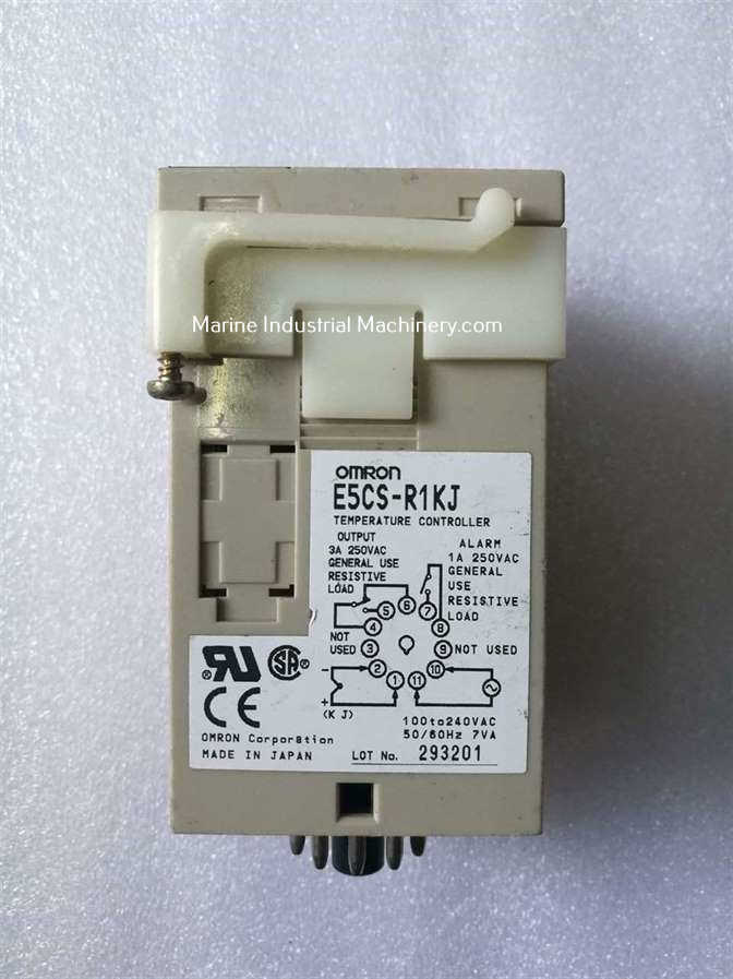 Omron E5CWL-Q1TC Temperature Controller