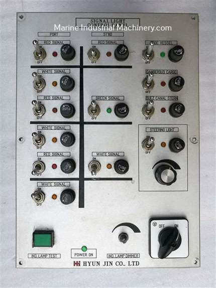 Hyun Jin Signal Light Control Panel