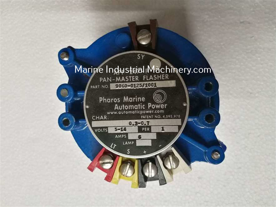 Pharos Marine APF-247-P PAN-Master Flasher