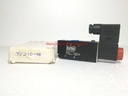 Airmax 3V210-08 Pneumatic Single Solenoid Valve