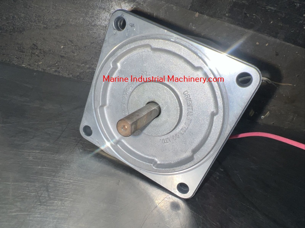 Oriental Motor 4IK25A-SW2 Induction Motor