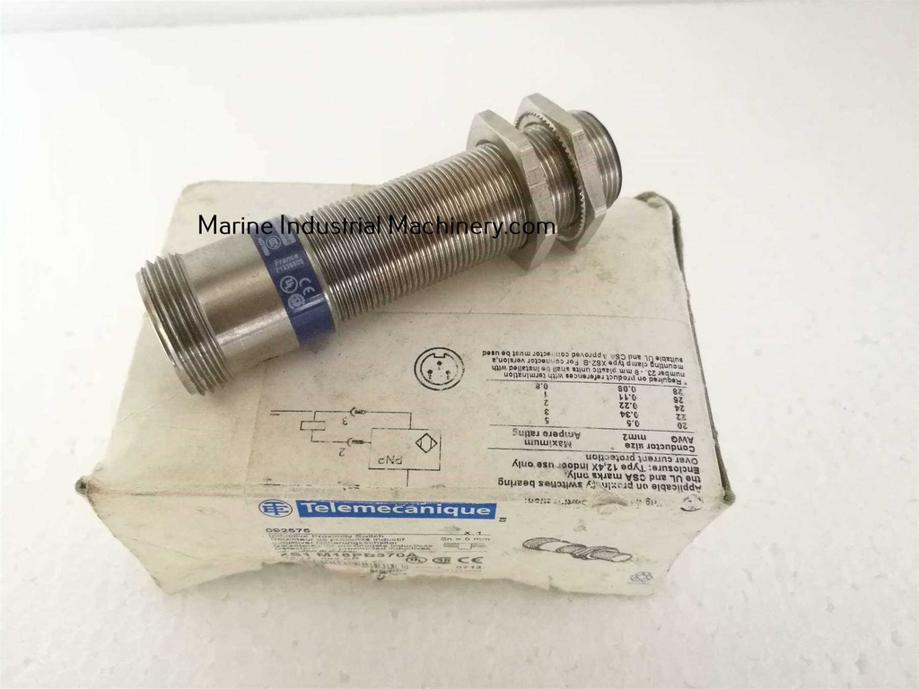 Telemecanique XS1 M18PB370A Inductive Proximity Sensor