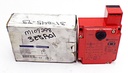 Telemecanique XCSE7333 PLC